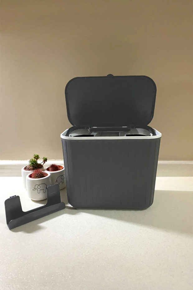 Hanging Trash Can Striped 8 Lt Kitchen Counter Top and Cabinet Hanging Trash Can with Double Direction Lid - 4