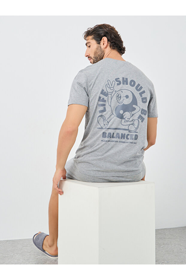 Graphic Back Print T-Shirt and Shorts Pyjama Set