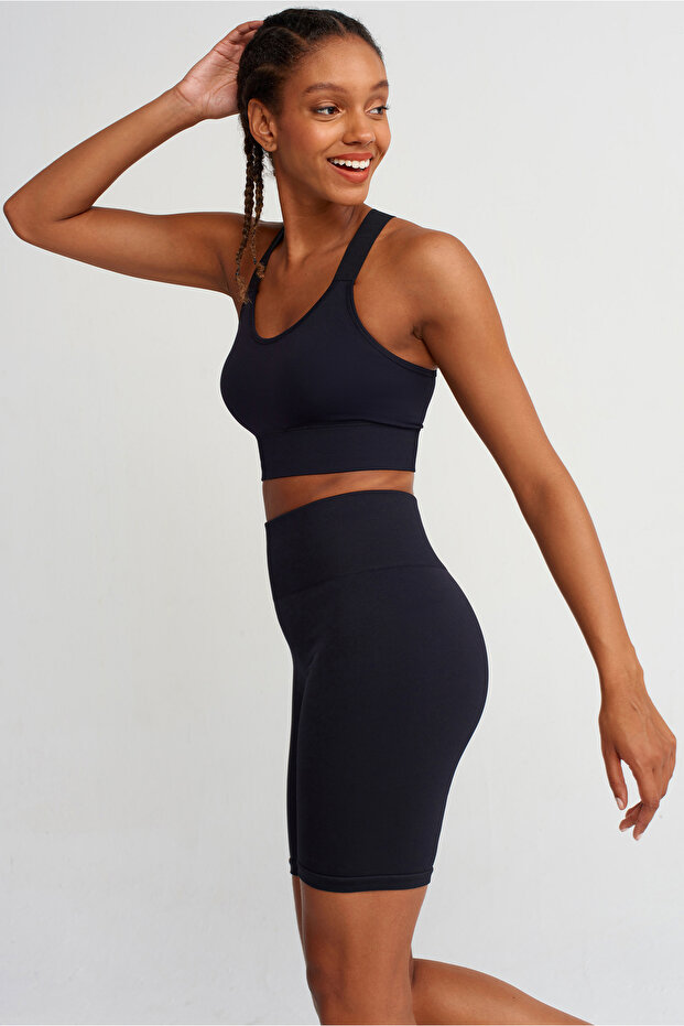 Toparlayıcı Biker Şort Siyah - 4