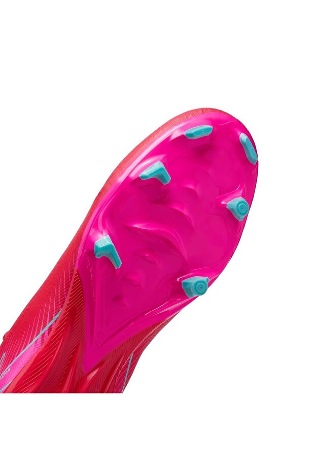 Superfly 10 - 8