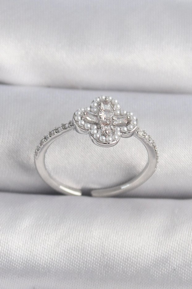 Brass Silver Rk Zircon Stone Clover Model Pearl Detail Women's Ring