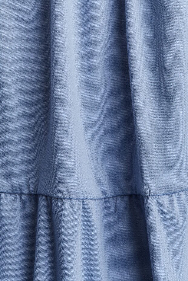 Katlı ve Askılı Elbise - 4