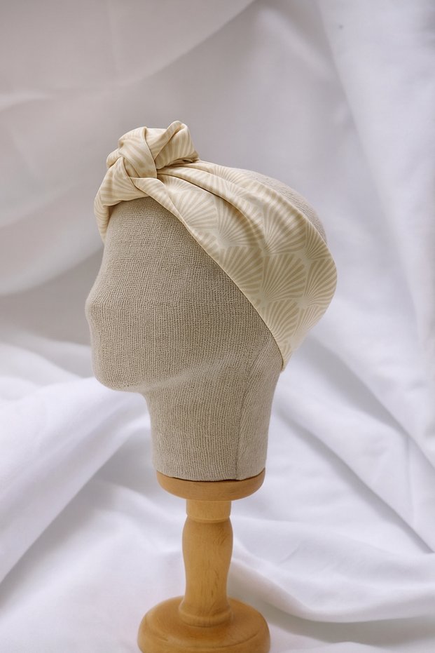 Cream Seashell Patterned Satin Bandana 70X70 cm Colorful Scarf New Season Hair Accessory