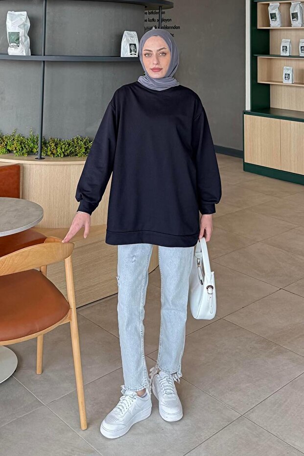 ياقة دائرية من خيطين، لون أزرق داكن - 1