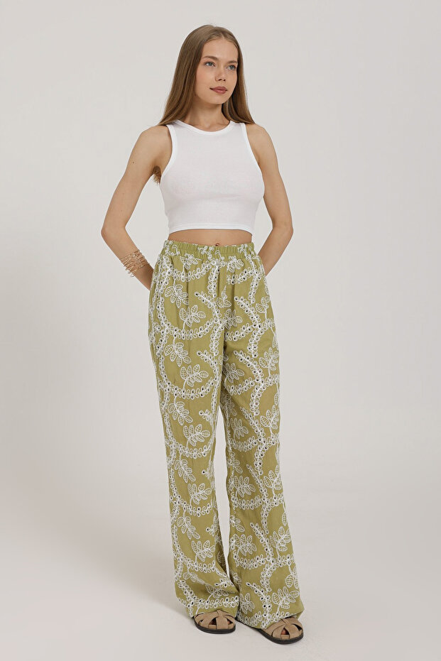 Açık Haki Nakışlı Geniş Paça Pantolon TWOSS25PL00129 - 2