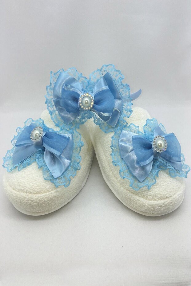Women's Blue Bow Maternity Slippers and Crown Set