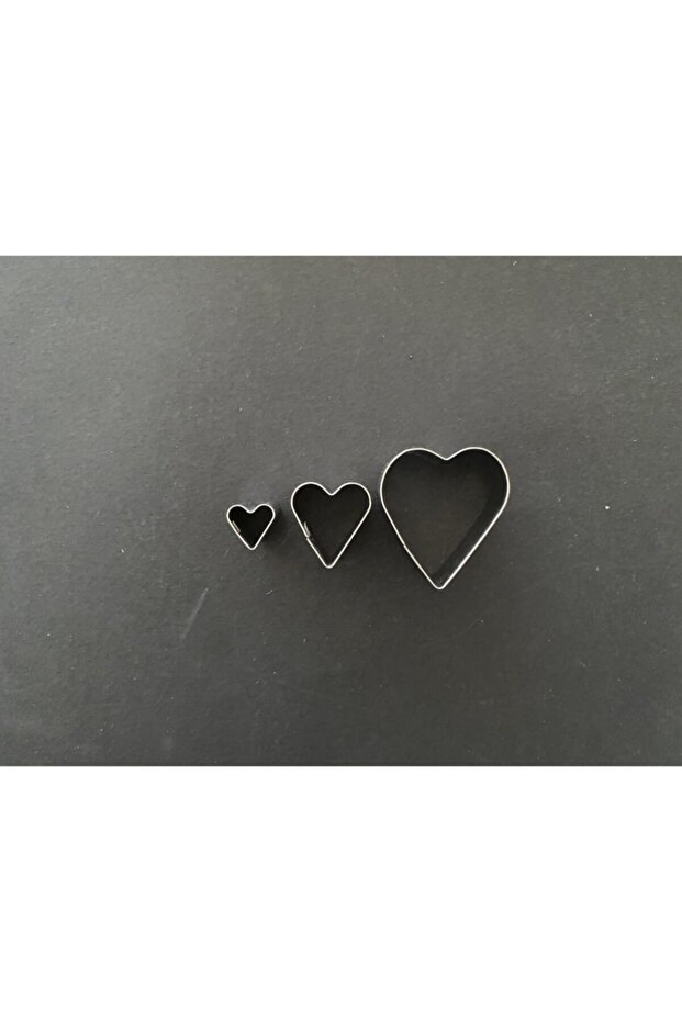 Metal Heart Cutting Set