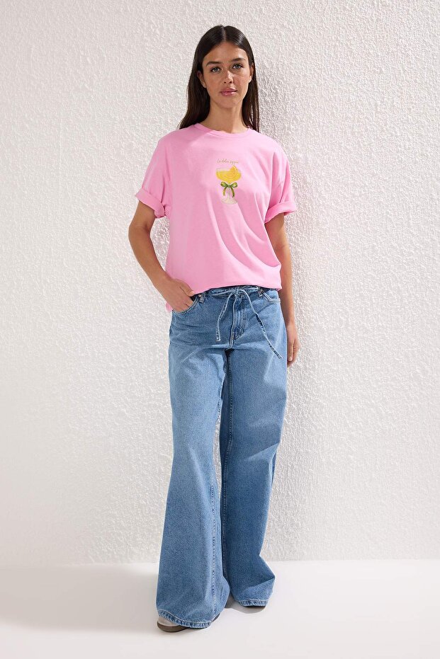 Pembe %100 Pamuk Oversize/Geniş Kalıp Coctail Baskılı Örme T-Shirt TWOSS25TS00202 - 1