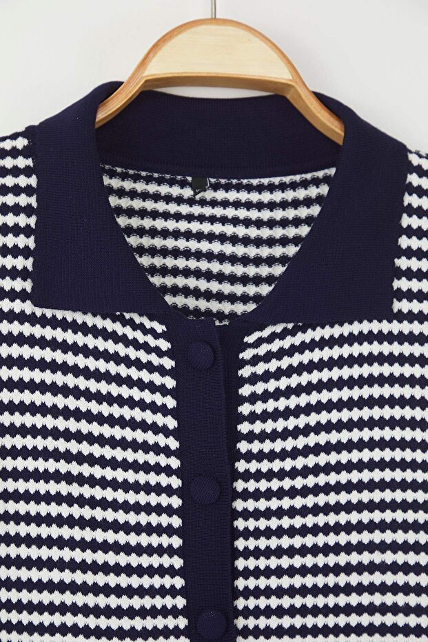 Lacivert Polo Yaka Çizgili Mevsimlik Triko Bluz TBBSS25AF00115 - 6