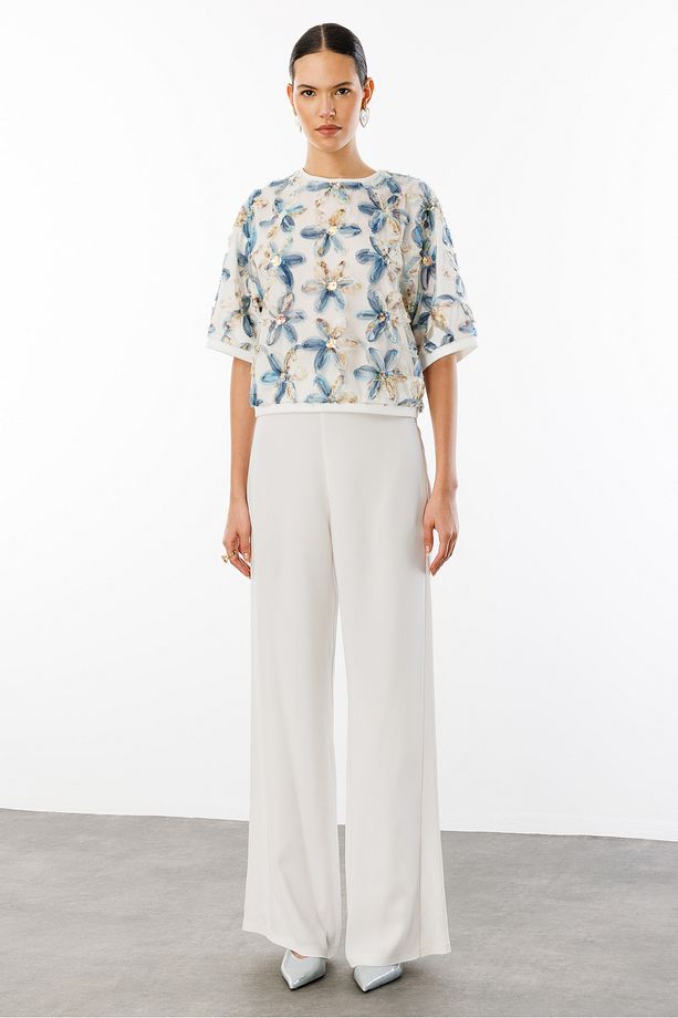 Yuvarlak Yaka Oversize Pullu Çiçekli Bluz - 4
