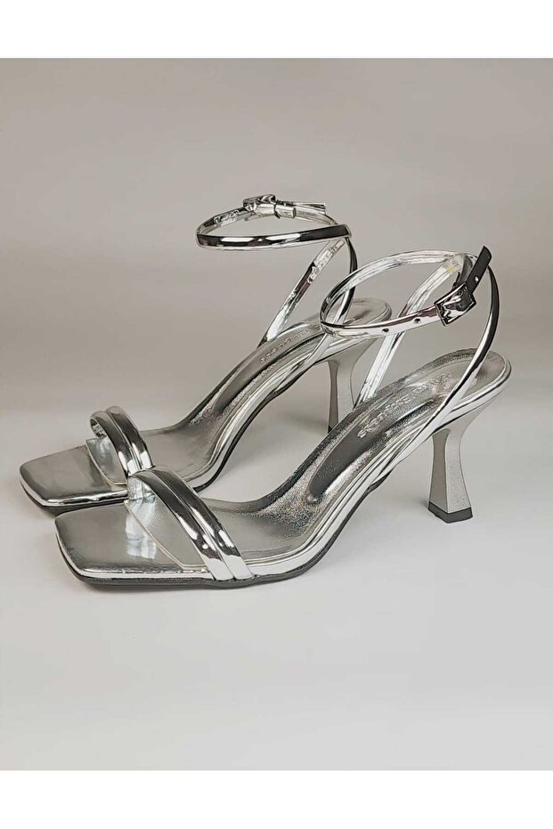 أحذية جانبية ذات سلك أزرق - 8