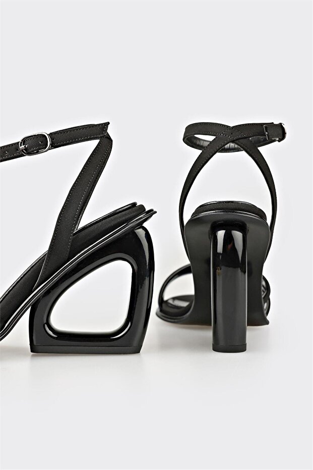 Siyah Kadın Sandalet - 4