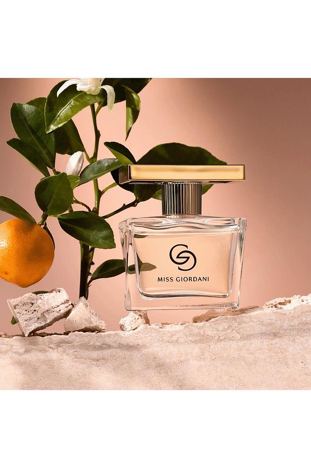 Giordani Gold Miss Edp 50 ml Kadın Parfümü(%100 ORJİNAL)yenilenen Ambalajla Tekrar Stoklarda - 3
