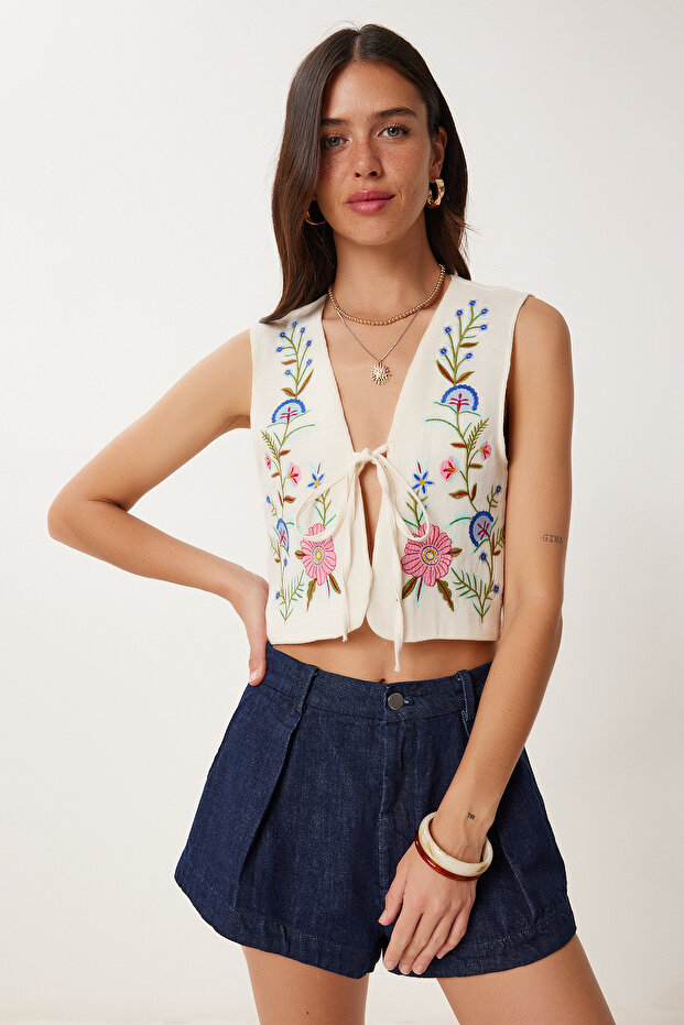 Flower Embroidered Muslin Vest Cream Lfh0003