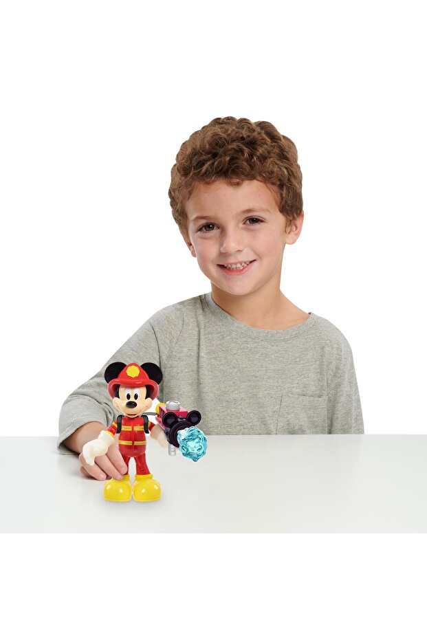 مجموعة متنوعة من شخصيات المغامرات - 2