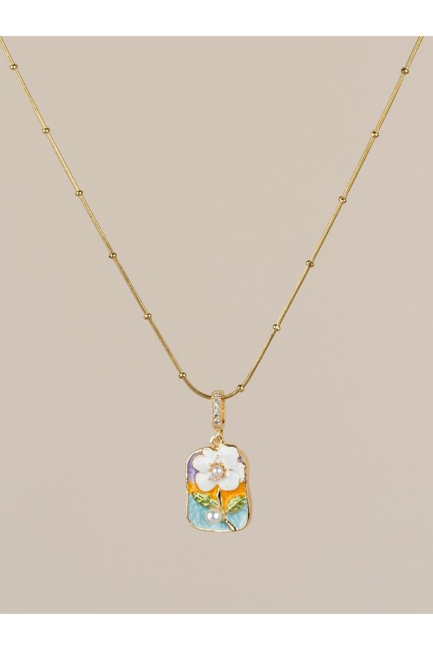 Luméra Zircon Stone White Flower Figure Steel Art Necklace