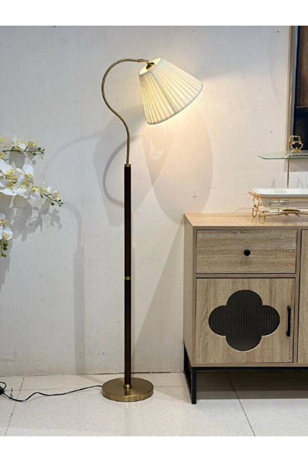 اباجورة ارضي عمود بلون بني 150 سم - 2