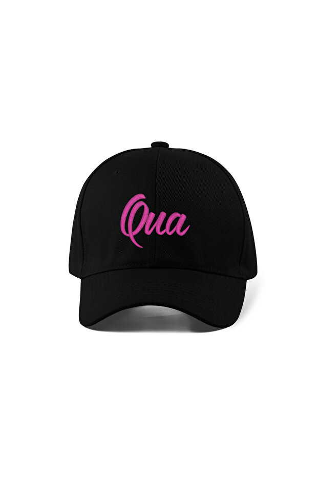Qua Embroidered Hat – Black 100% Cotton Gabardine Unisex Model