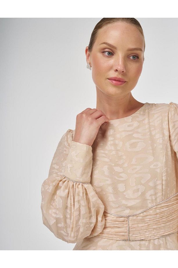 Drape Detaylı Jakarlı Elbise Kum Beji - 6