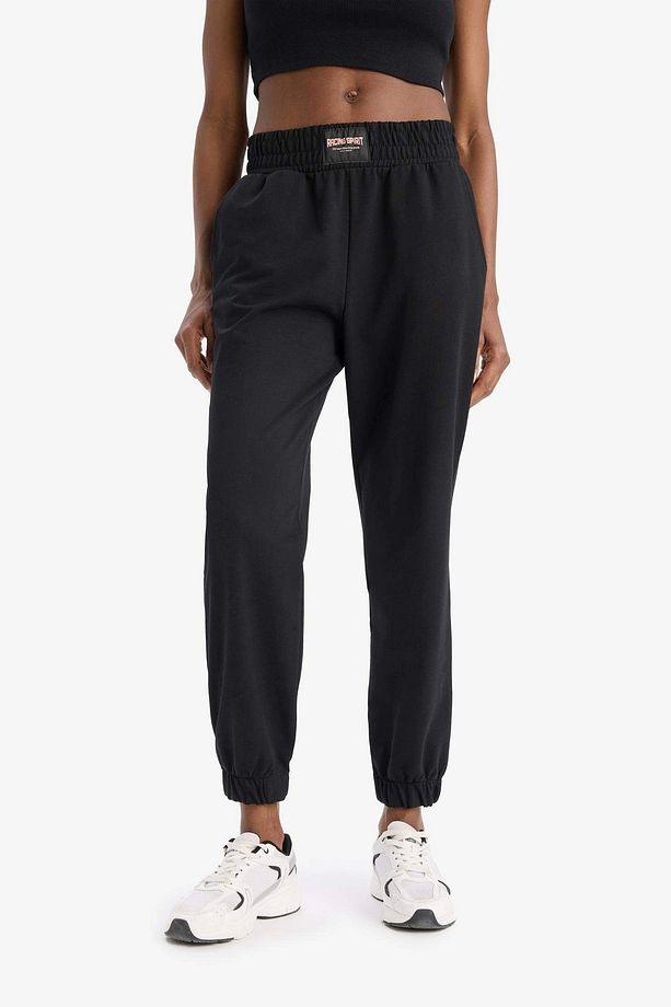 D9041 Siyah DeFactoFit Standart Fit Jogger Paça Standart Boy İnce Sporcu Eşofman Altı - 1