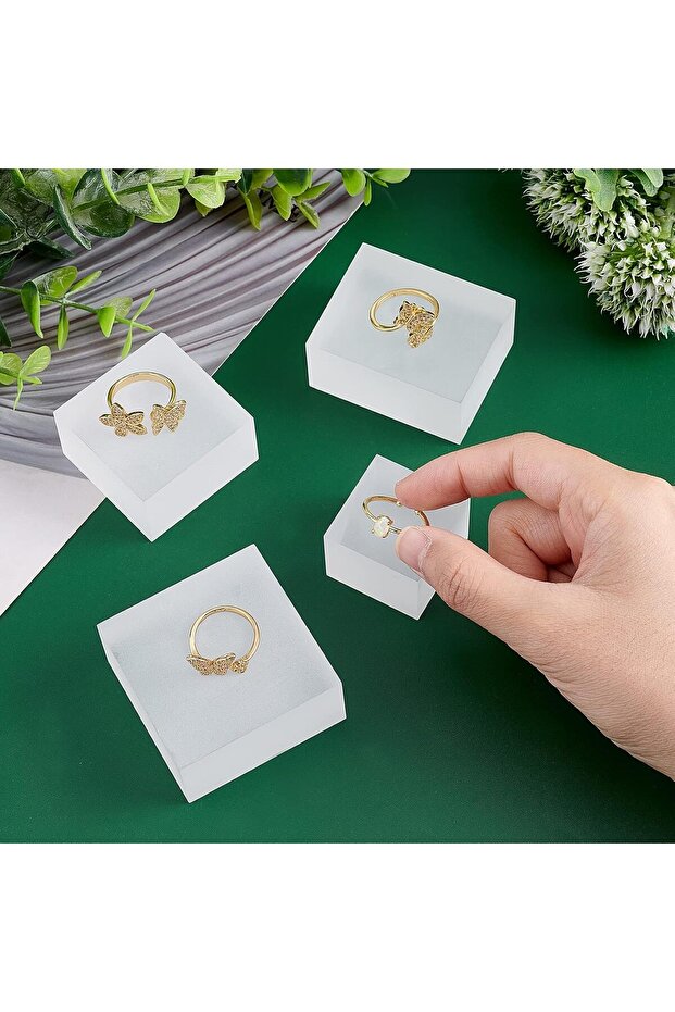 4pcs Solid Display Block 4 Style Forested Acrylic Display Stands - 6