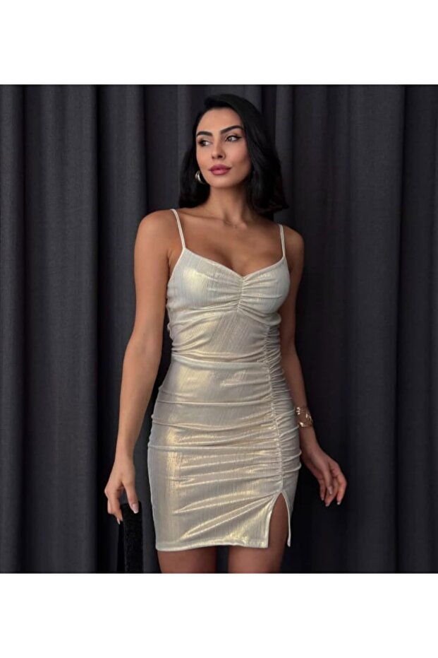 Parlak gece elbisesi - 1