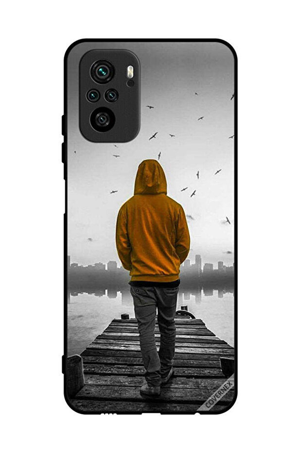 غطاء حماية لهاتف Poco M5s 4G - فتى حزين يمشي