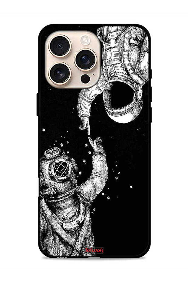 غطاء حماية لجهاز Apple iPhone 16 Pro بتصميم رواد الفضاء