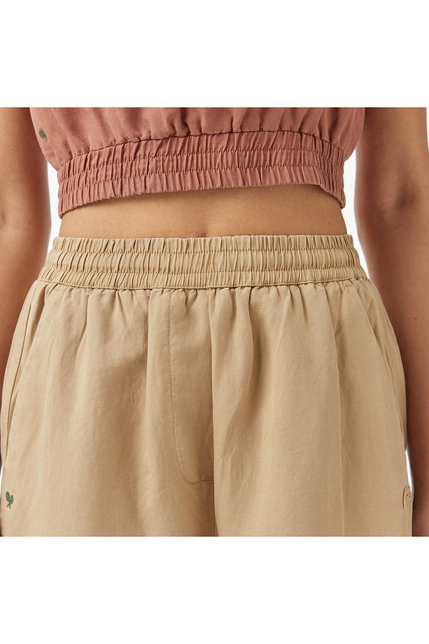 Kadın Regular Fit Bej Bermuda Şort - 5