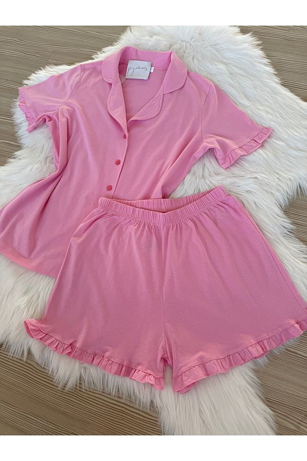 Şeker Pembe Pamuklu Kol ve Paça Fırfır Detaylı Kısa Kol Önden Düğmeli Şortlu Pijama Takımı - 6