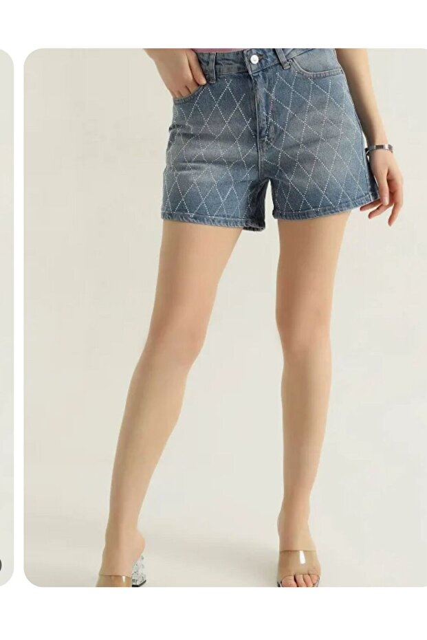 Açık Mavi Mom Taşlı Şort - 2