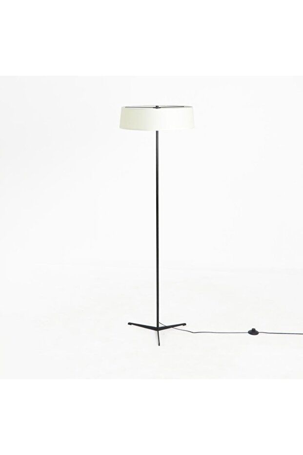 مصباح أرضي عصري بتصميم أنيق - 1