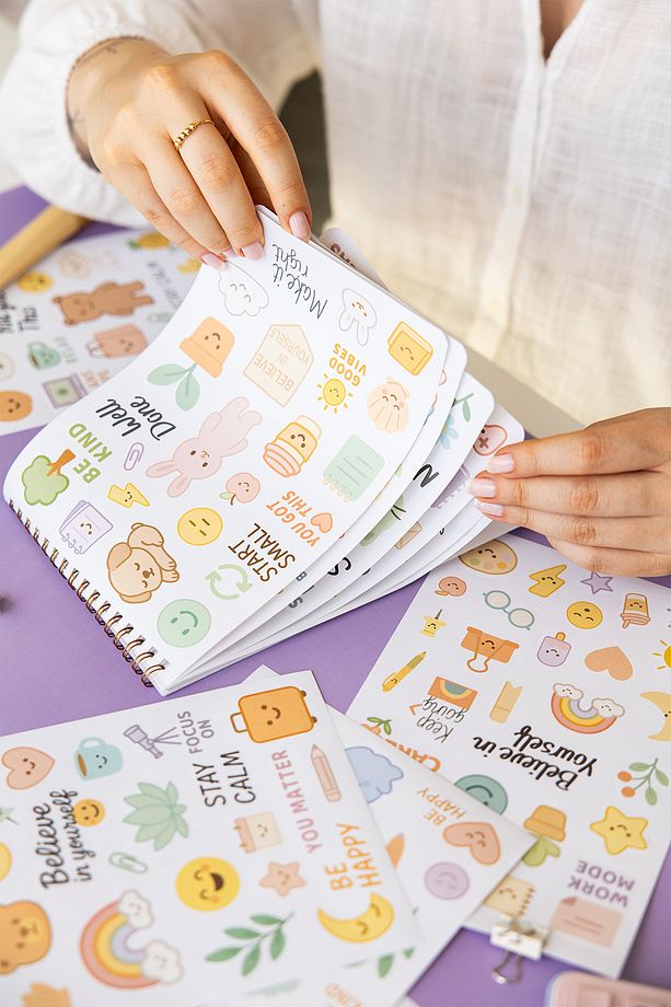 A5 Sticker Book 466 Adet 18 Yaprak Renkli Etiket Defteri - 8