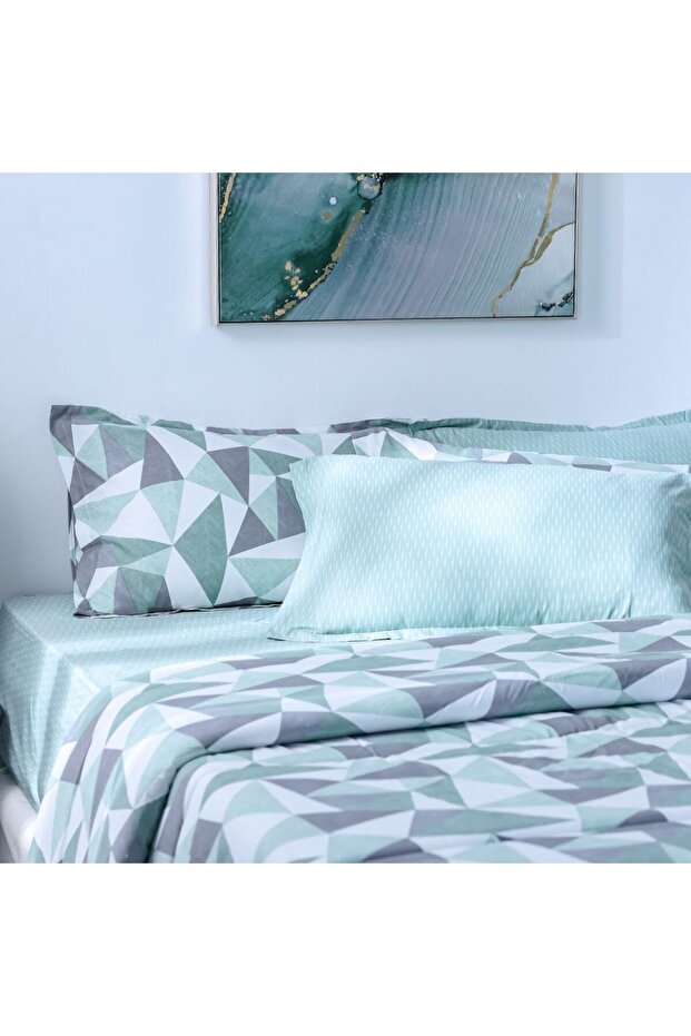 Bliss 6 Piece Super King Comforter Set 260X260 Cm Green | Cotton /Viscos-180 Thread Count