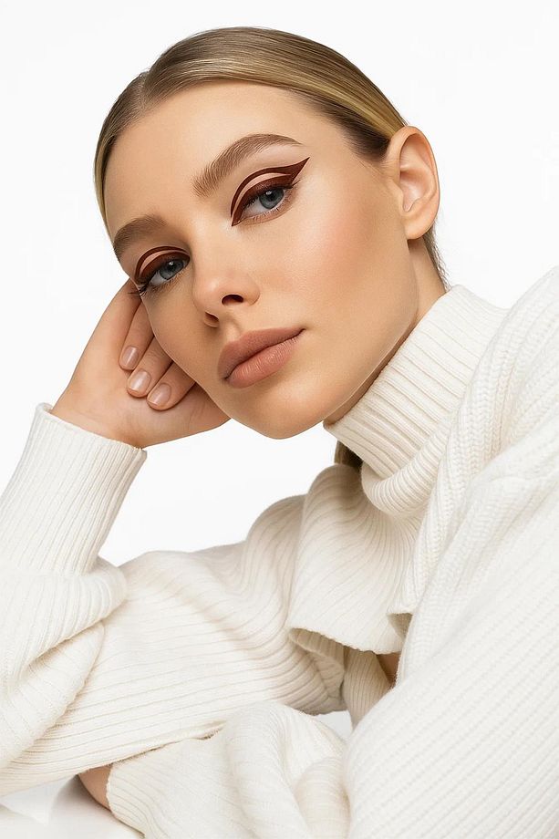 Yüksek Pigmentli Suya Dayanıklı Uzun Süre Kalıcı Mat Jel Eyeliner - Intense Gel Liner 02 Deep Mohang - 4