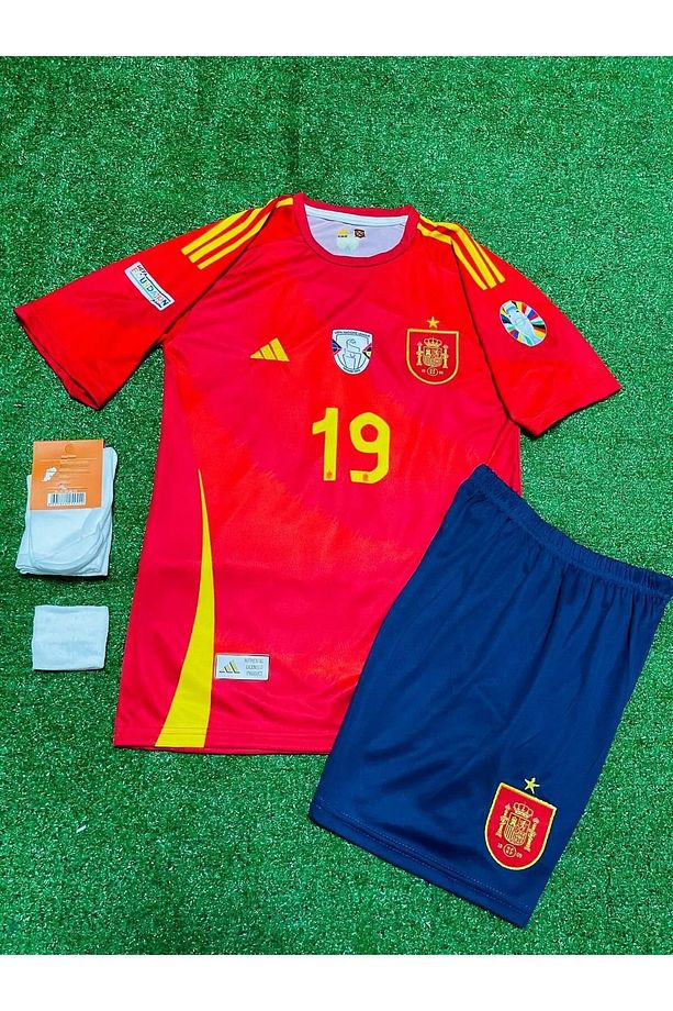 Euro 2024 Finali Efsane Lamine Yamal İSPANYA Çocuk şort çorap bant Forması 4'lü Set - 4