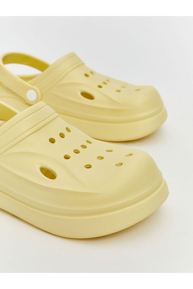 LCW STEPS Önü Kapalı Kadın Plaj Sandaleti - 3