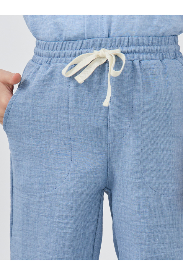 بنطلون بقصّة عادية ومحكم مع رباط - 3