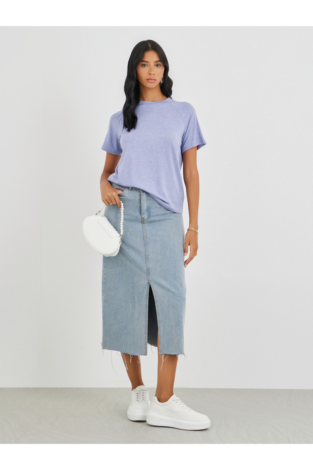 Solid Round Neck T-Shirt - 2