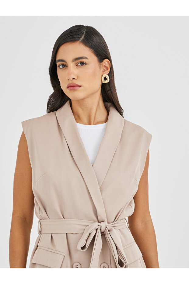 سترة بلا أكمام بحزام وطول عادي وقصّة عادية - 3