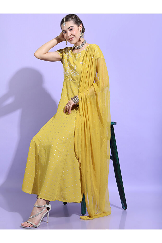 Printed Short Sleeves A-Line Maxi Dress with Dupatta