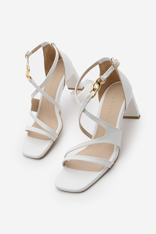 Women's Gold Chain Blunt Toe Strap Heeled Sandals Nekva White