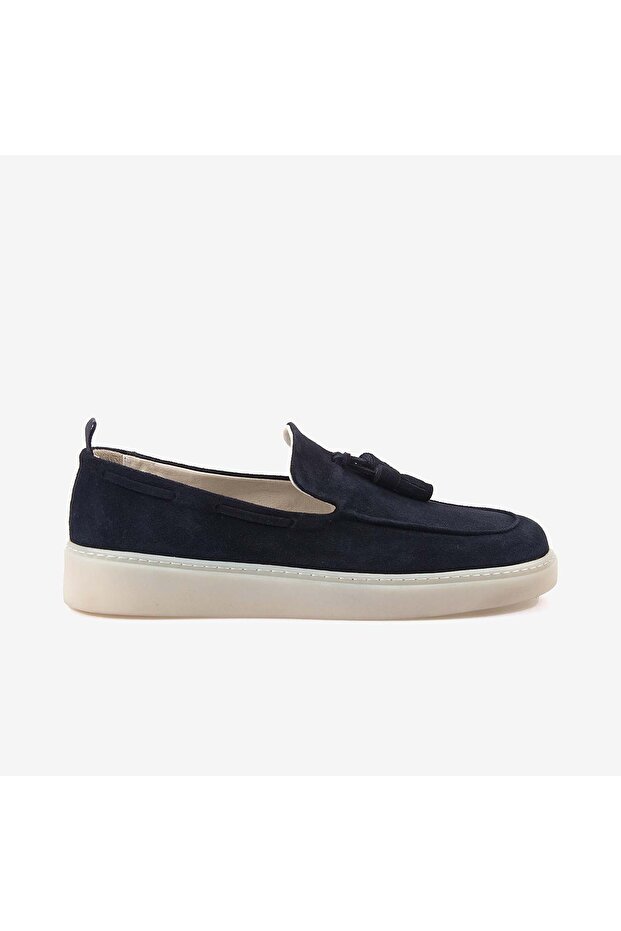 Men's loafer shoes