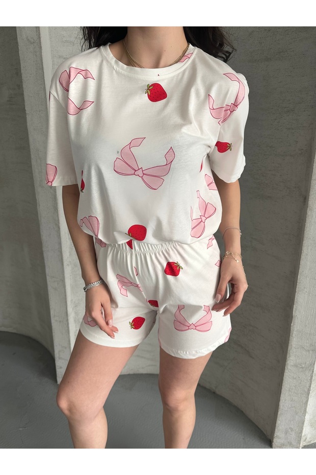 Organik Pamuklu Çilek Fiyonk Baskılı Kısa Kollu Şortlu Pijama Takımı - 2