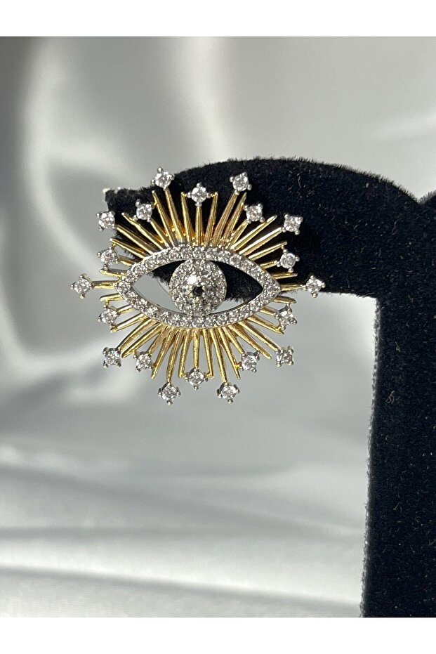 أقراط العين VIP - 1