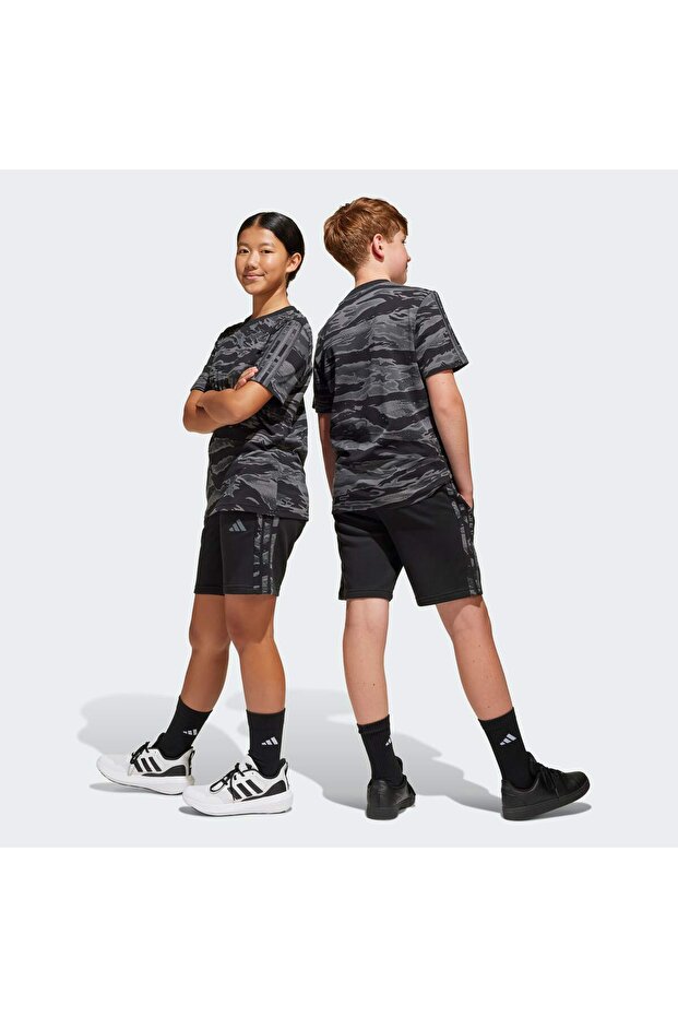 Seasonal Essentials Camo Shorts Kids - 8