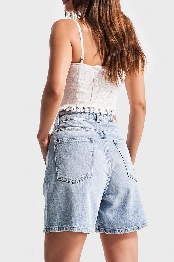 Kadın Mavi Renk 4s5-3 Midi Boy Çiçek Nakışlı %100 Koton Tasarım Denim Şort - 5