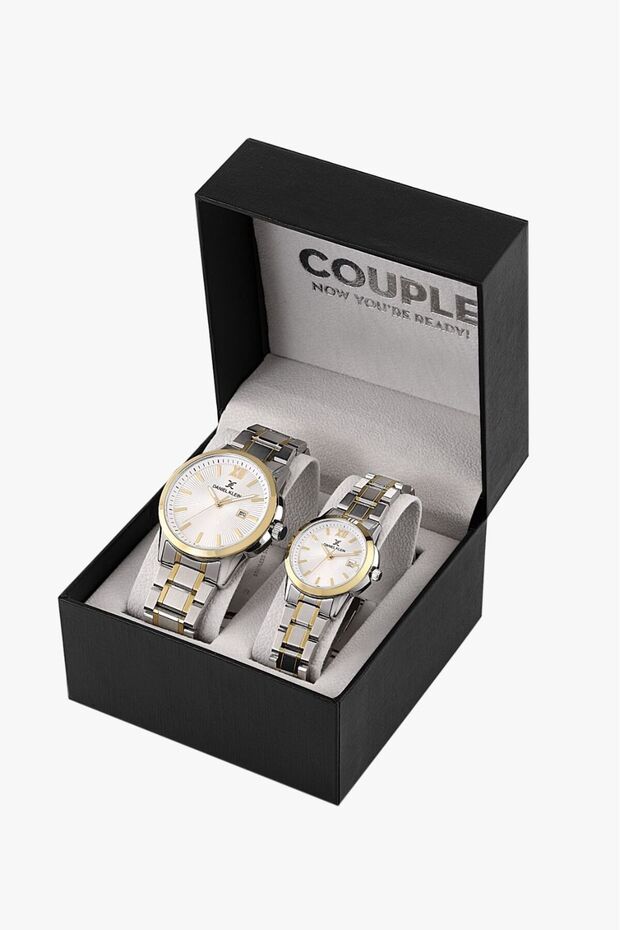 Lover's Special Steel Band 30 Mt Water Resistant Men's and Women's Special Design Wrist Watch