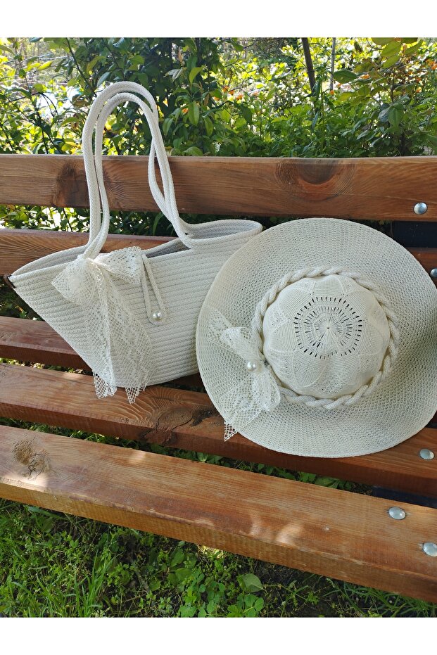 Daily Holiday Beach Bag & Hat Set