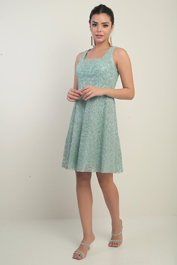 Kadın Kalın Askılı Astarlı Sim Flok Baskılı Kısa Kloş Elbise - 3